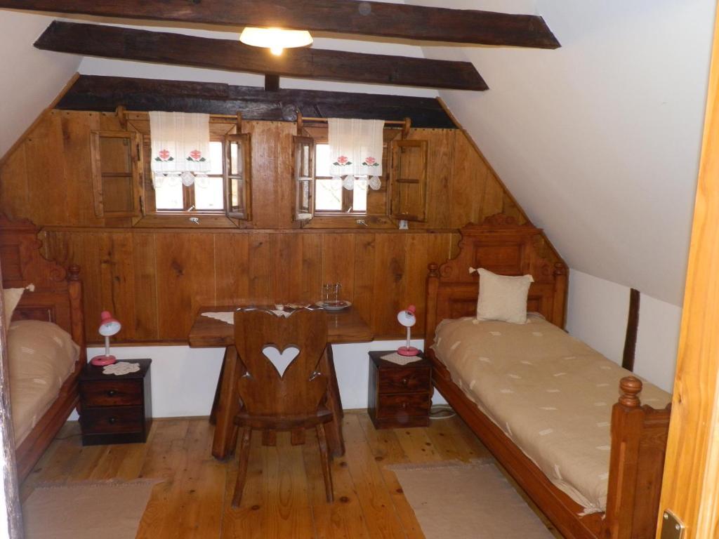 Tradicije Cigoc Hotel Ruang foto